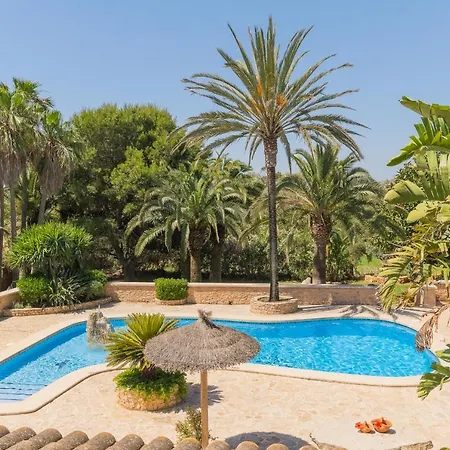 Holiday home Jardi